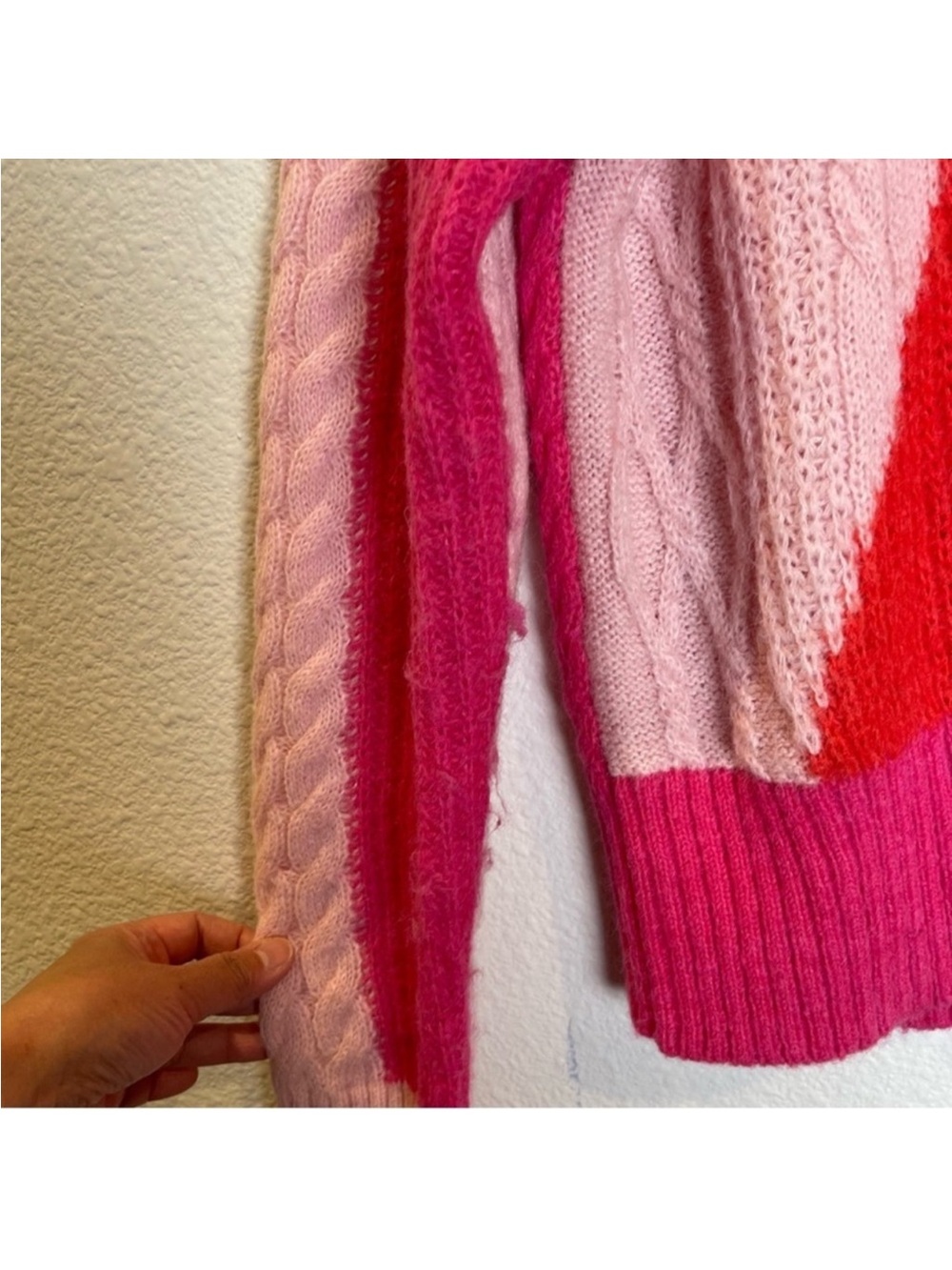 FRENCH CONNECTION Madelyn Colorblock Cable Knit Pullover Sweater Sz Medium Pink - Picture 6 of 8